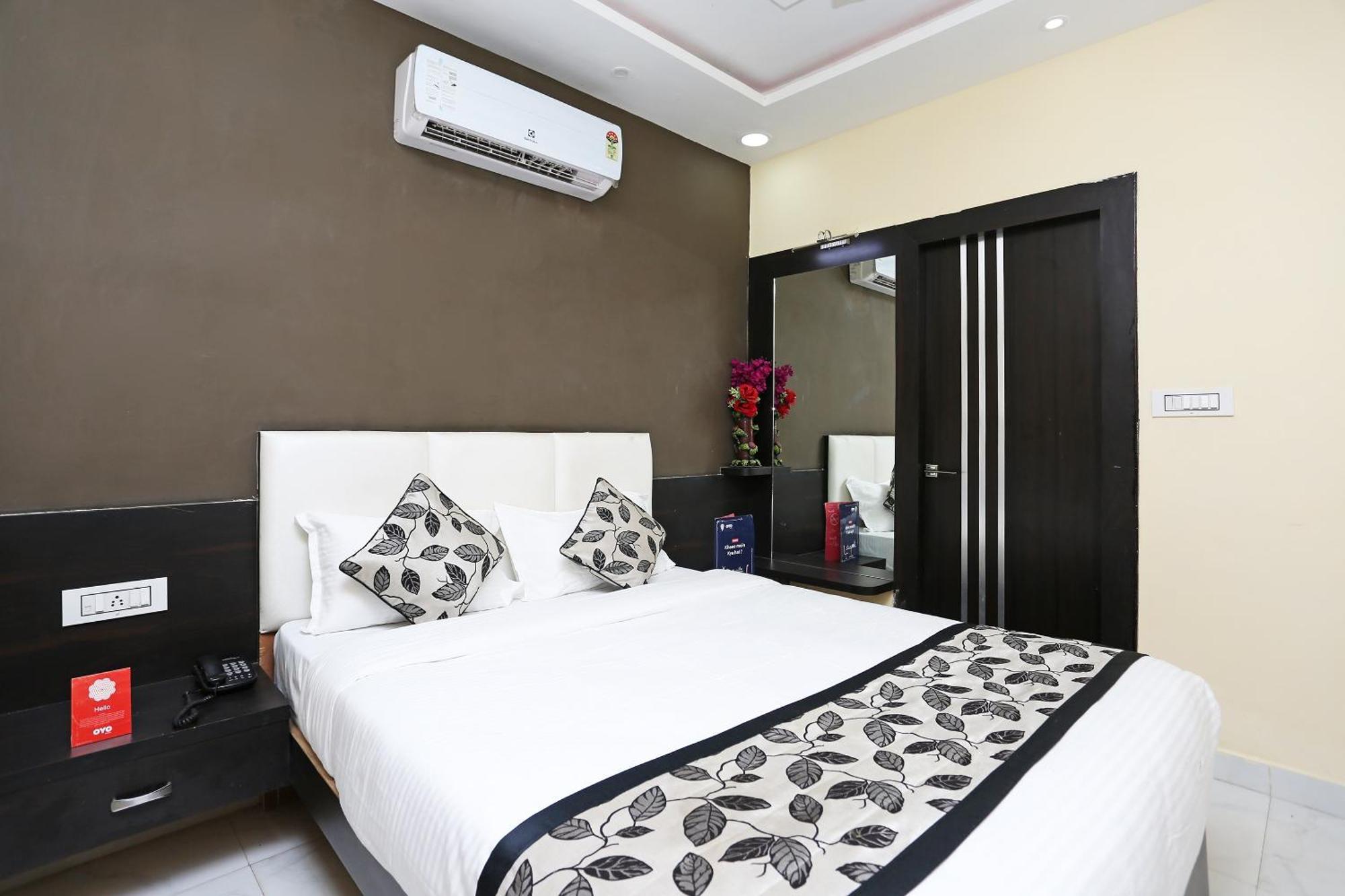 Hotel O Laxmi Privilege Inn Gwalijar Zewnętrze zdjęcie